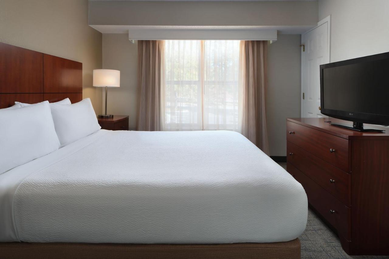 Residence Inn Pinehurst Southern Pines Exterior photo